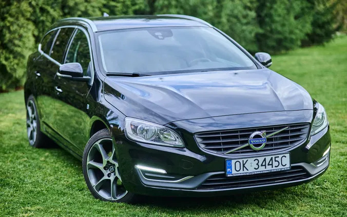 opolskie Volvo V60 cena 53500 przebieg: 202000, rok produkcji 2016 z Wolin